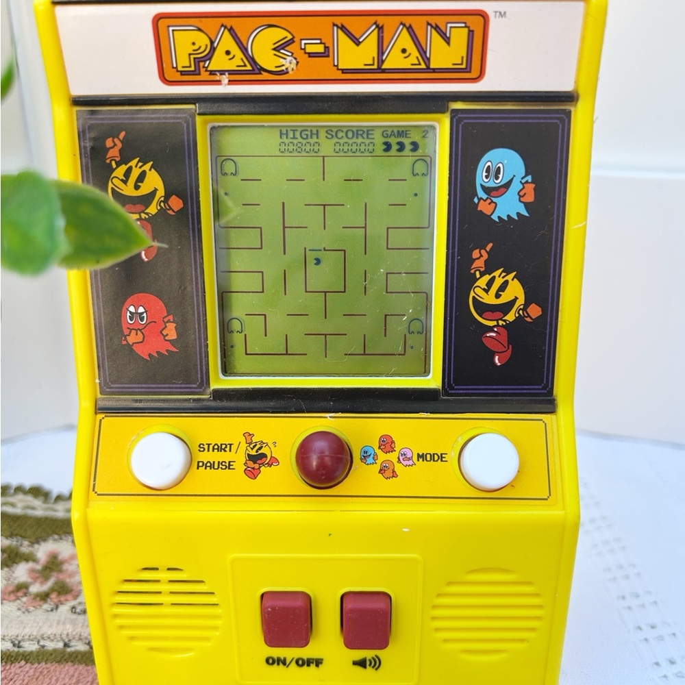 Pac-Man Mini Arcade Game Pacman Machine Tested Works Retro - Picture 2 of 6